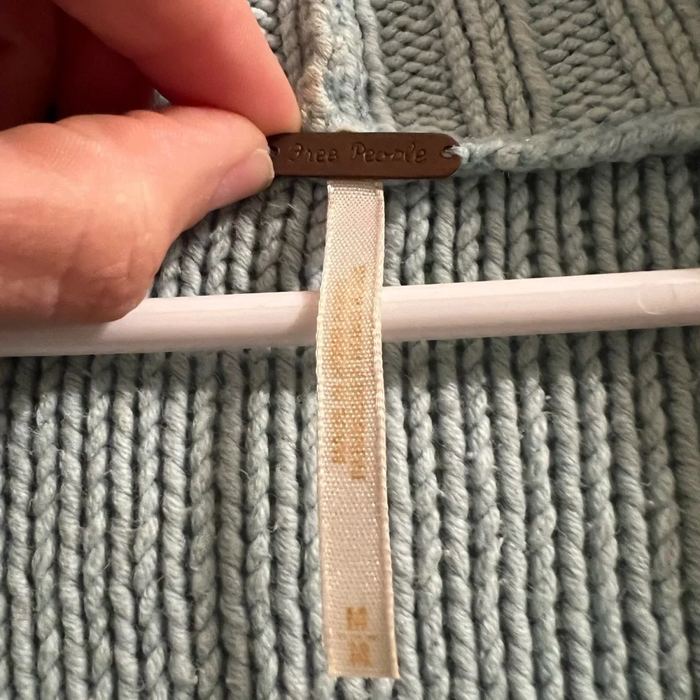 Free People cropped cardigan - Picture 6 of 6